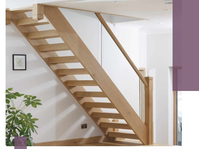 Изготовление деревянных лестниц под ключ в Череповце для дома