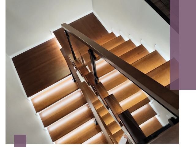 Изготовление П-образных лестниц под ключ в Череповце