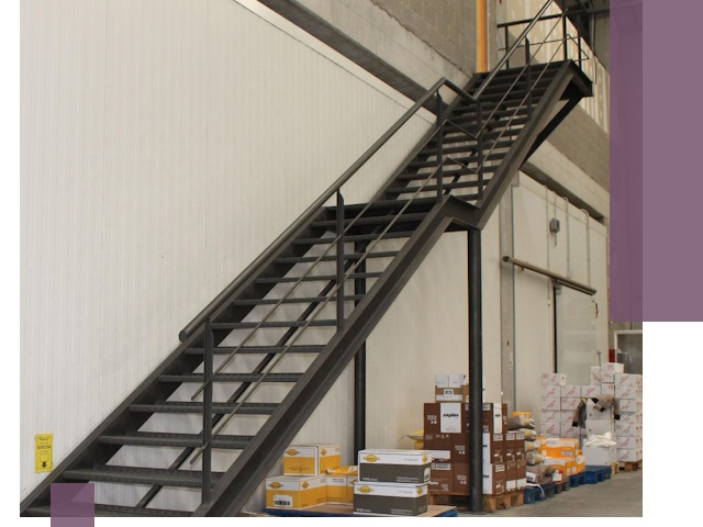 Лестницы для производства в Череповце — изготовление и монтаж