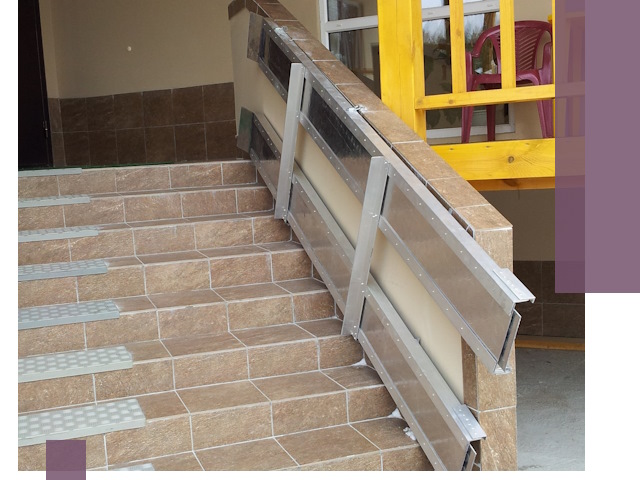 Откидные пандусы под ключ в Череповце — монтаж и демонтаж