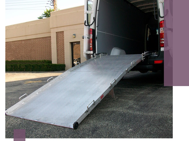 Мобильные пандусы в Череповце — производство, монтаж и аренда