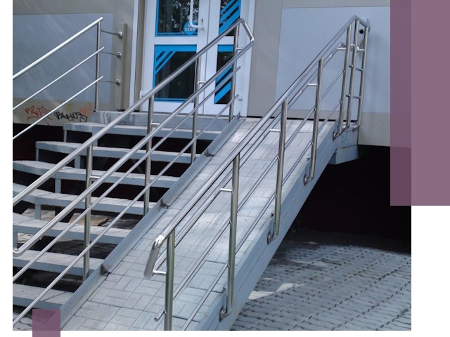 Пандус на крыльцо под ключ в Череповце: монтаж и изготовление