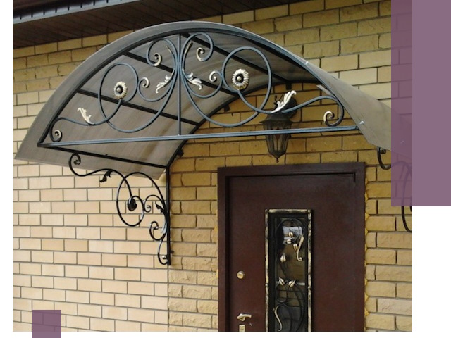 Изготовление козырьков из металла под ключ в Череповце