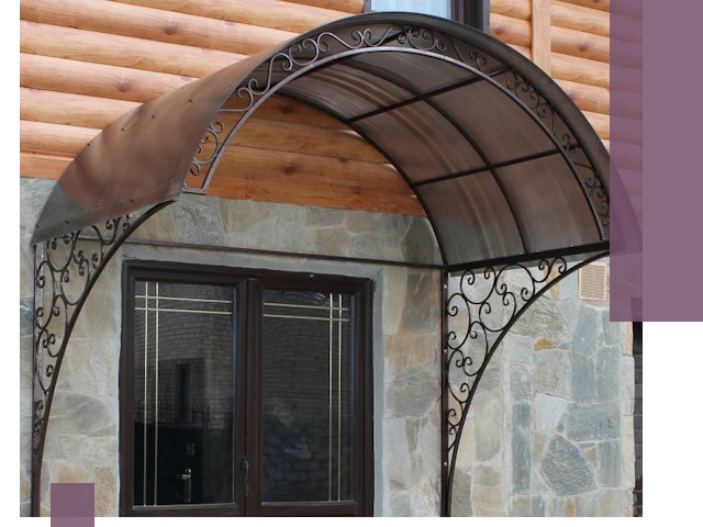 Арочные козырьки под ключ в Череповце: изготовление и монтаж