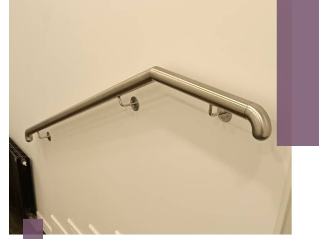 Изготовление пристенных поручней в Череповце под ключ за сроки